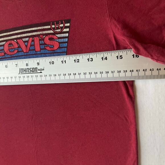 Levi’s Boy’s Short Sleeve Crewneck T-shirt Size L, Red - Picture 3 of 7